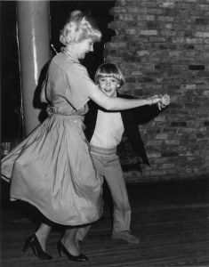 Ricky Schroder and mom 1981  NYC.jpg